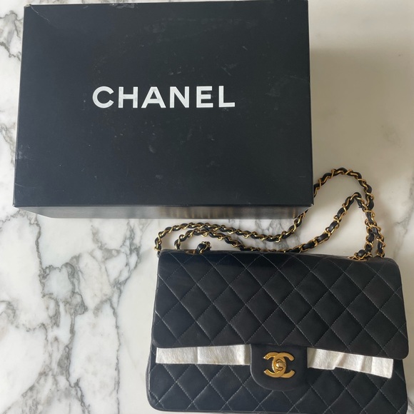 Chanel vintage classic medium flap bag - Picture 12 of 13